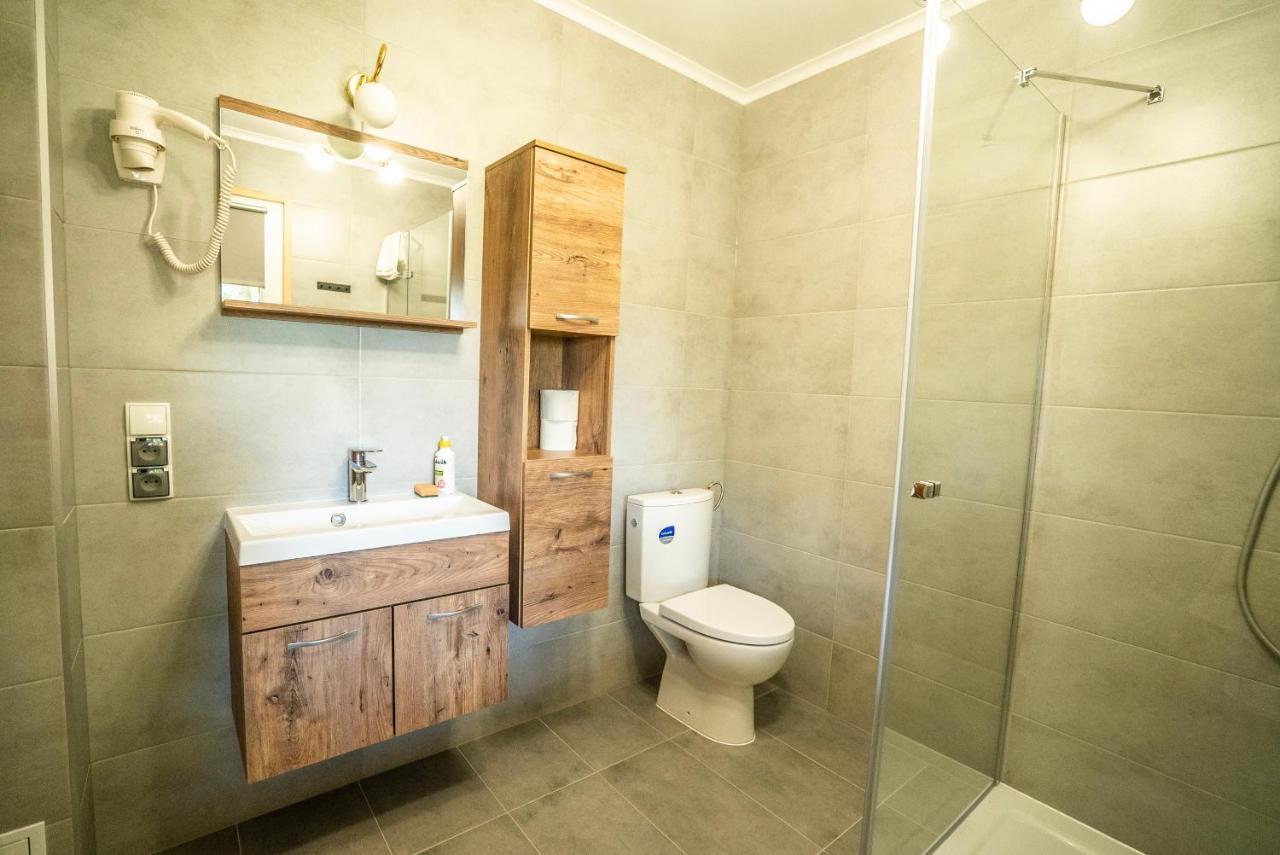 Zatoka Kal Hotel Wegorzewo Ngoại thất bức ảnh